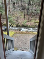 313 Main St, Unit Apt 2 in Marlborough, NH - Building Photo