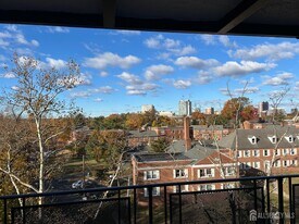 123 S Adelaide Ave in Highland Park, NJ - Building Photo