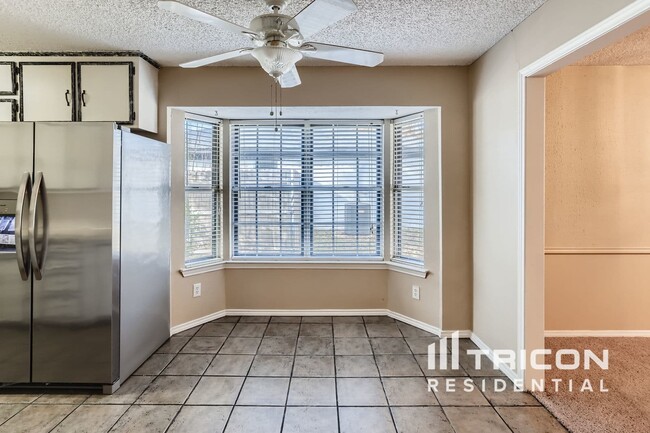 1322 E Spring Valley Rd in Richardson, TX - Building Photo - Building Photo