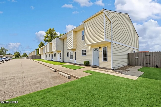 6601 Pridgen St in Panama City, FL - Building Photo - Building Photo