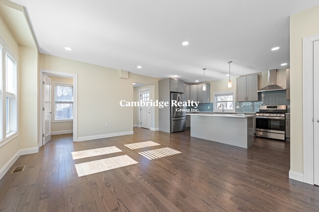 232 Fulton St, Unit A