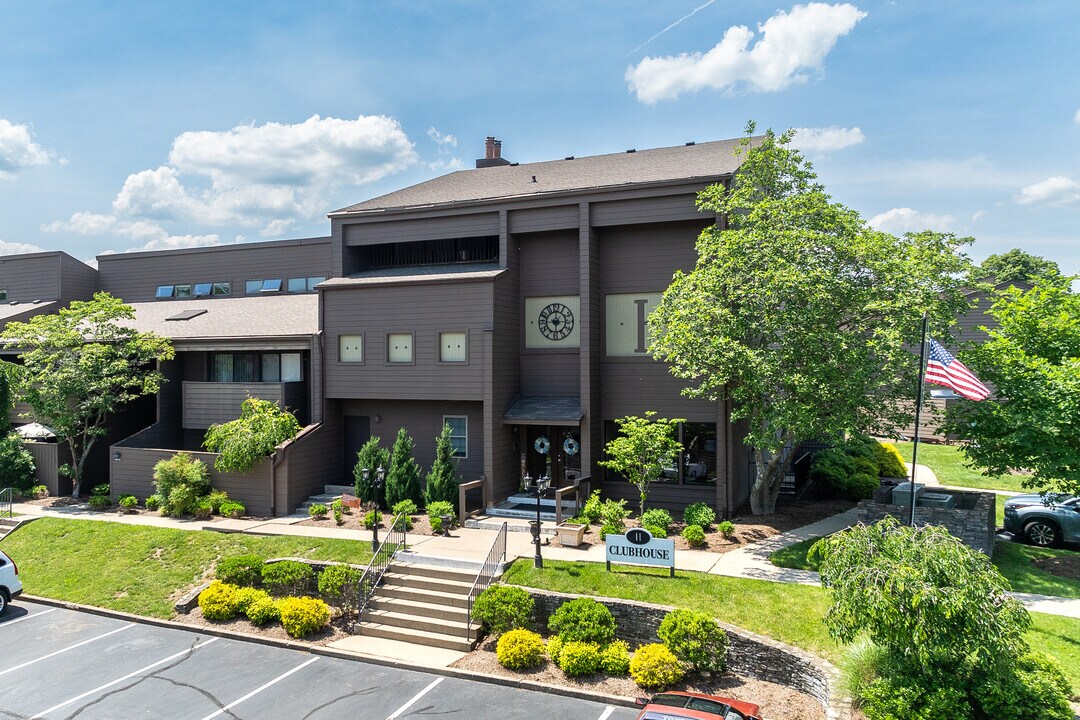 Harodsburg Square in Lexington, KY - Building Photo