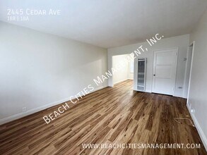 2445 Cedar Ave in Long Beach, CA - Building Photo - Building Photo