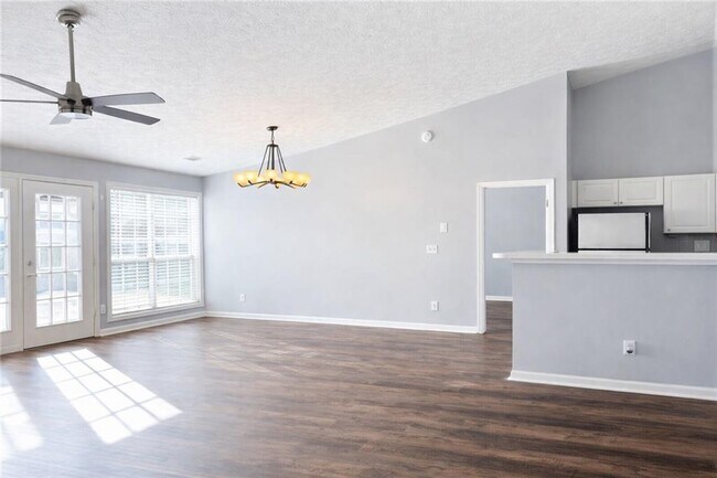 2140 Racquet Club Cir NW in Lawrenceville, GA - Building Photo - Building Photo