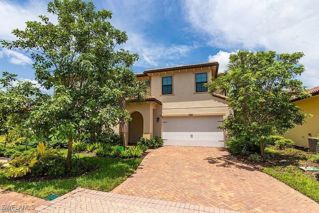 1142 Antaras Ct N in Naples, FL - Building Photo