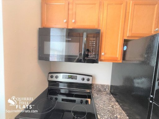 5712 Phillips Ave, Unit B8 in Pittsburgh, PA - Building Photo - Building Photo