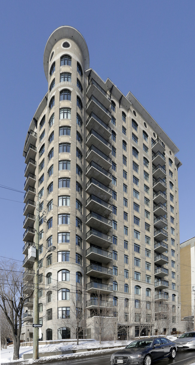 95 Bronson Ave in Ottawa, ON - Building Photo - Building Photo