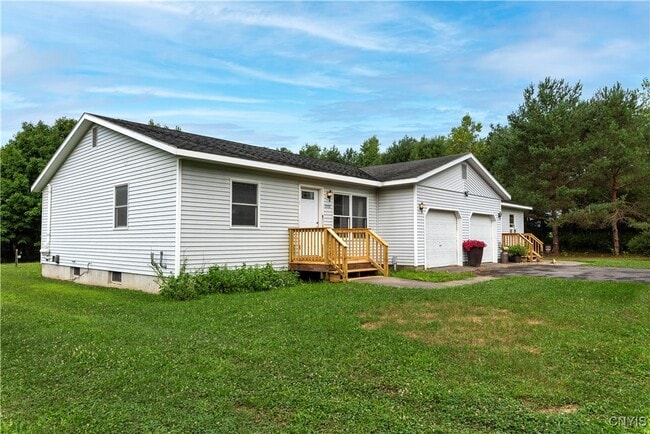 7537 Rickmeyer Rd in Rome, NY - Building Photo - Building Photo