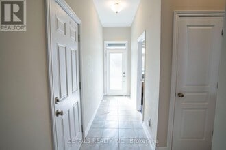 518 Silver Sage Ave in Ottawa, ON - Building Photo - Building Photo