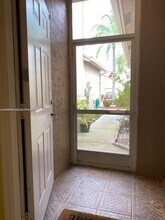 2142 Madeira Dr in Weston, FL - Building Photo - Building Photo