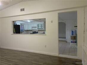 10578 E Pintail Dr in Floral City, FL - Building Photo - Building Photo