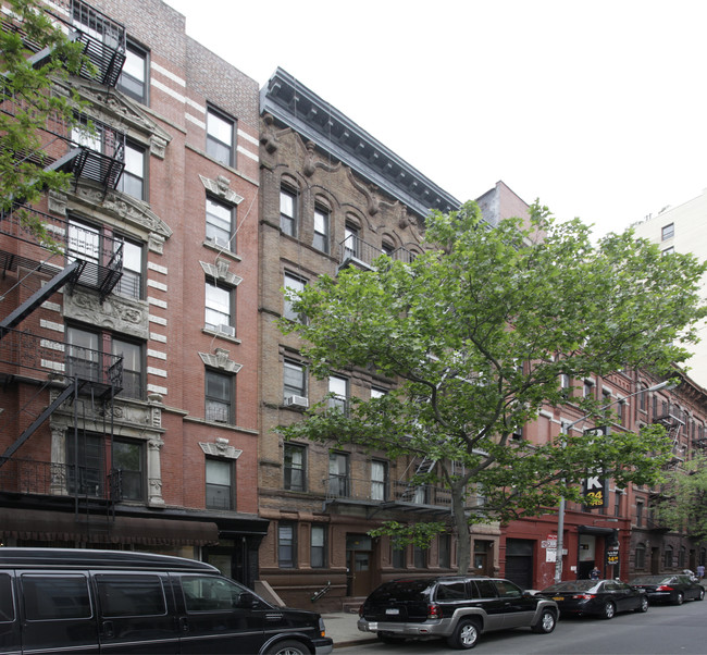 314-316 E 11th St in New York, NY - Foto de edificio - Building Photo
