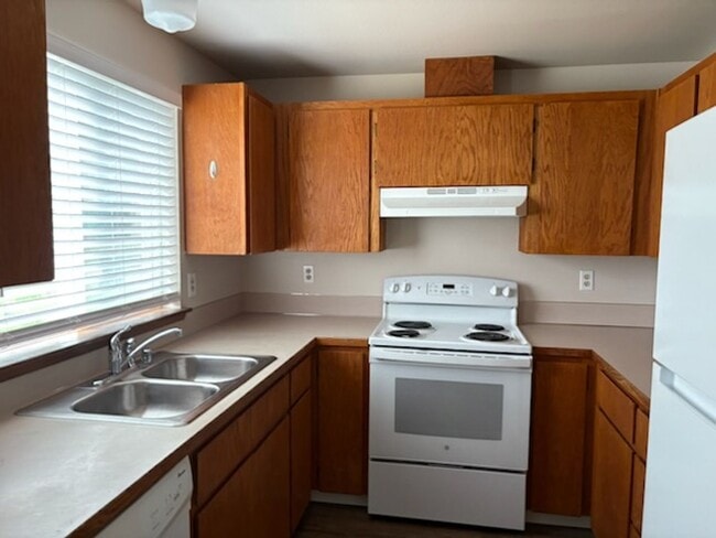 property at 12115-12117 112th Ave E