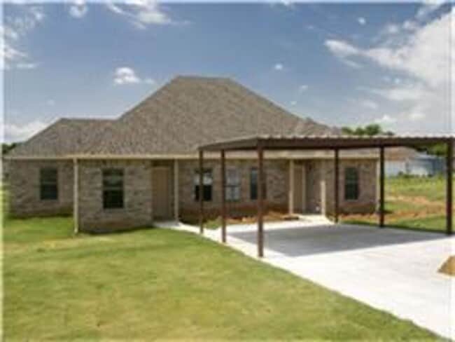 property at 100 Sunny Oaks Ct