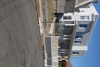 666 E 28th St in Paterson, NJ - Building Photo - Building Photo