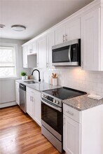 308 State St in Bristol, RI - Building Photo - Building Photo