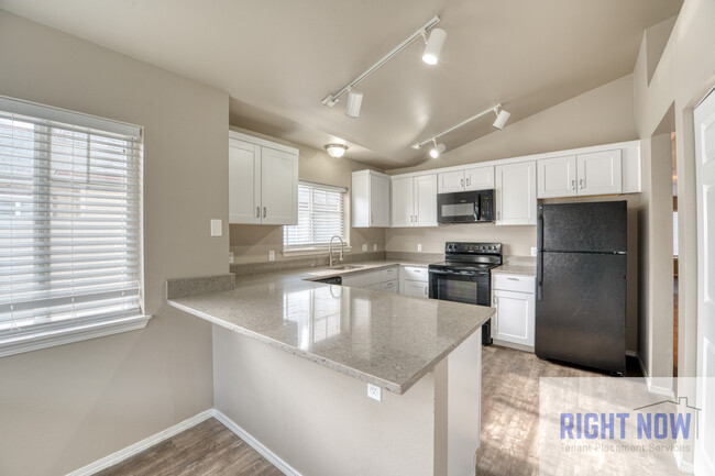 property at 2318 S Shoshone St