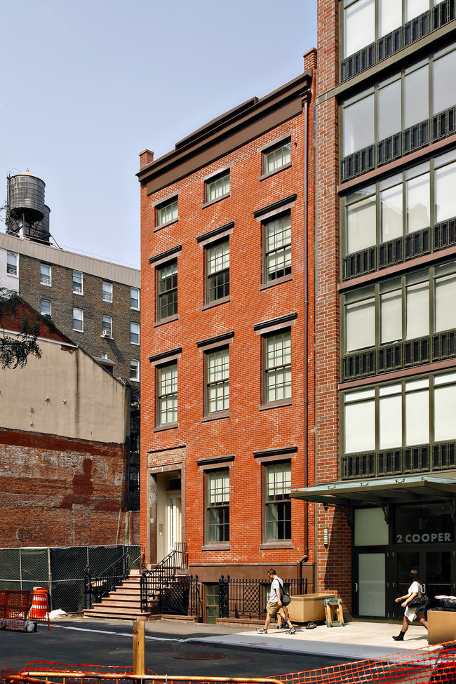 Samuel Tredwell Skidmore House in New York, NY - Foto de edificio - Building Photo