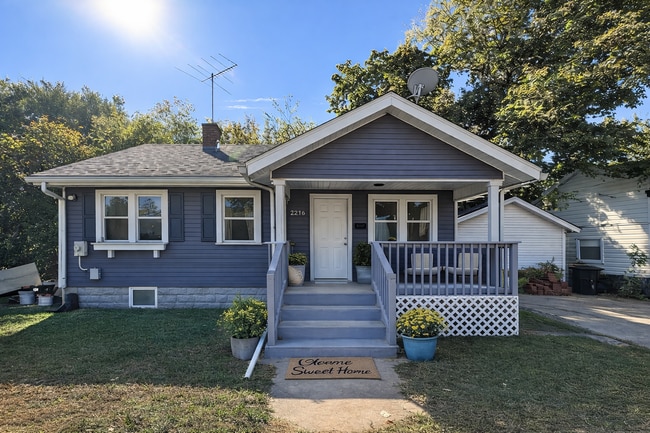 property at 2218 Green St