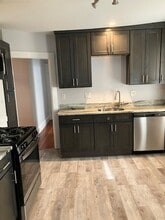 67 Foster St in Boston, MA - Building Photo - Building Photo