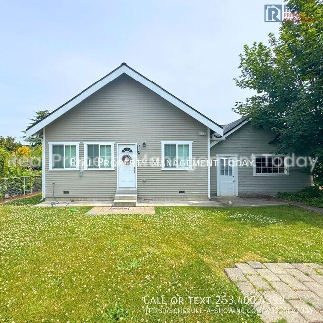 property at 921 N Alder St