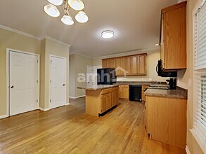 6261 Sharpsburg Ct NW in Acworth, GA - Foto de edificio - Building Photo