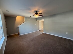 1299 Pond St SE in Cleveland, TN - Building Photo - Building Photo