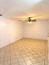 5302 Springfield Ave in Laredo, TX - Building Photo - Building Photo