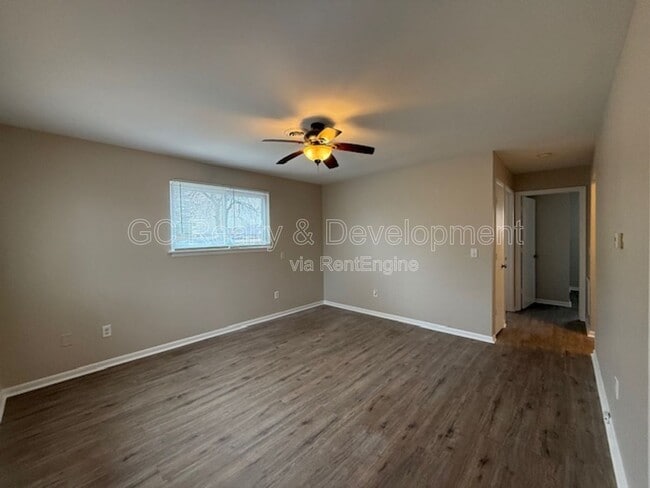 510 W Kendall Dr in Yorkville, IL - Building Photo - Building Photo