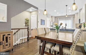 147 Decoverly Dr in Gaithersburg, MD - Building Photo - Building Photo