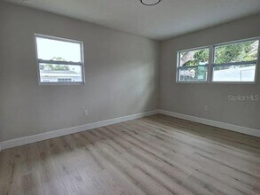 3128 Bay St in Sarasota, FL - Building Photo - Building Photo