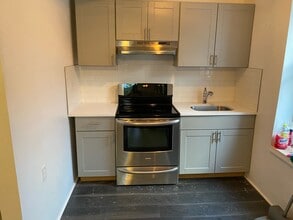 3129 N 15th St, Unit B in Philadelphia, PA - Foto de edificio - Building Photo