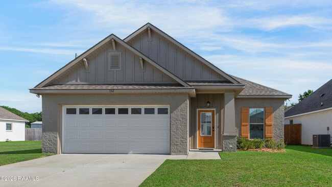property at 102 Gilded Ln