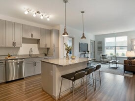 Viridium in Woodbridge, VA - Building Photo