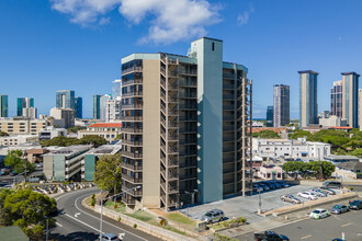 Royal Kinau Apartments in Honolulu, HI - Foto de edificio - Building Photo