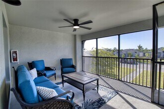 12390 Wellen Golf St-Unit -204 in Venice, FL - Building Photo - Building Photo