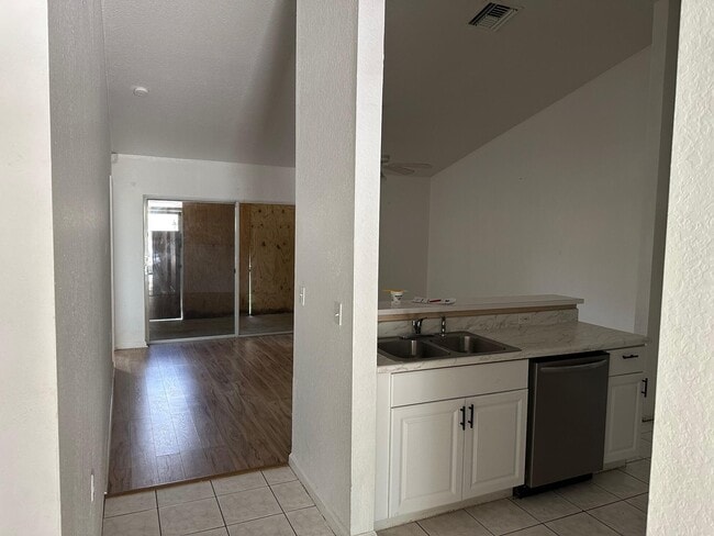 1292 The 12th Fairway in Wellington, FL - Building Photo - Building Photo