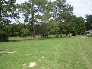 2283 McCaleb Rd in Montgomery, TX - Building Photo - Building Photo
