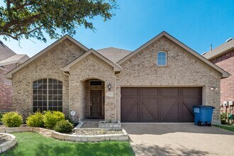2900 N Umberland Dr in The Colony, TX - Building Photo - Building Photo