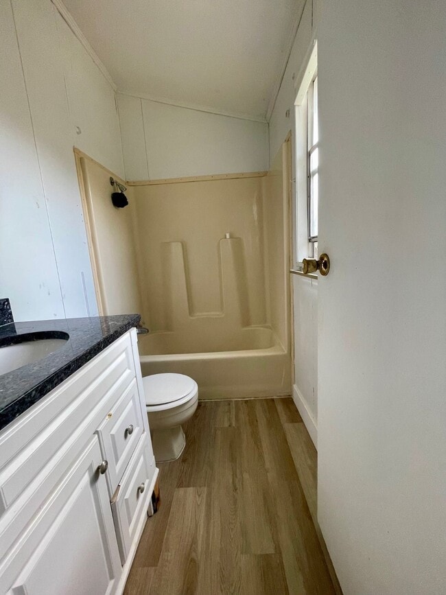 23349 Hedge Ln in Porter, TX - Building Photo - Building Photo