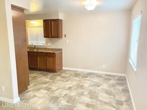 307 S Basque Ave in Fullerton, CA - Building Photo - Building Photo