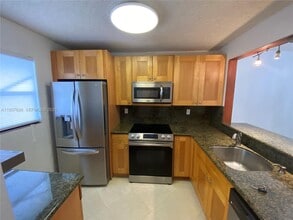 1740 Jefferson Ave in Miami Beach, FL - Building Photo - Building Photo