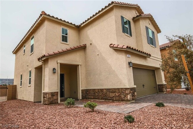 property at 1417 Overseer Ave