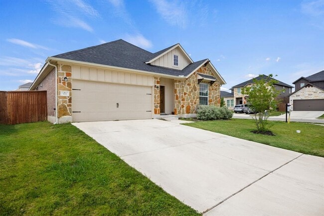 133 Camella St in Liberty Hill, TX - Building Photo - Building Photo