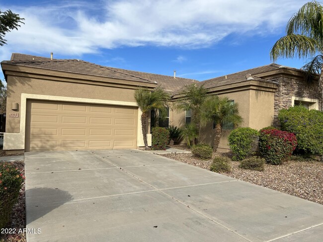 property at 3312 E Bluebird Pl