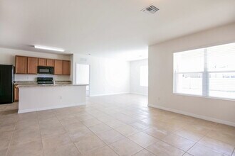 218 SE 8th St in Cape Coral, FL - Building Photo - Building Photo