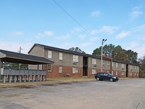 Warren Apartments in Memphis, TN - Foto de edificio - Building Photo