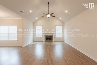 314 S Emerald Woods Run in Farmington, AR - Building Photo - Building Photo