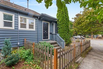 1238 N Wygant St in Portland, OR - Building Photo - Building Photo