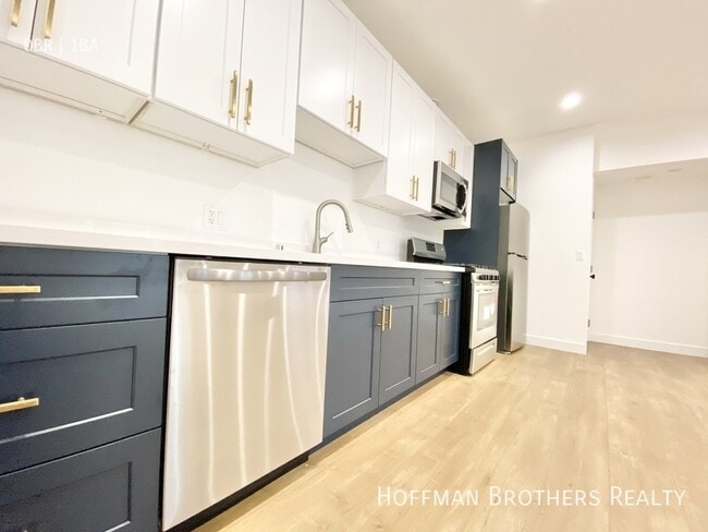 6712 Willoughby Ave in Los Angeles, CA - Building Photo - Building Photo